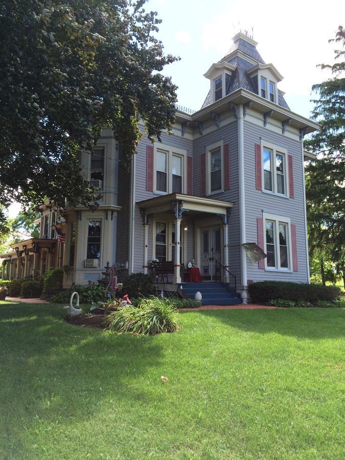 Sutherland House Victorian Bed And Breakfast Canandaigua Ngoại thất bức ảnh